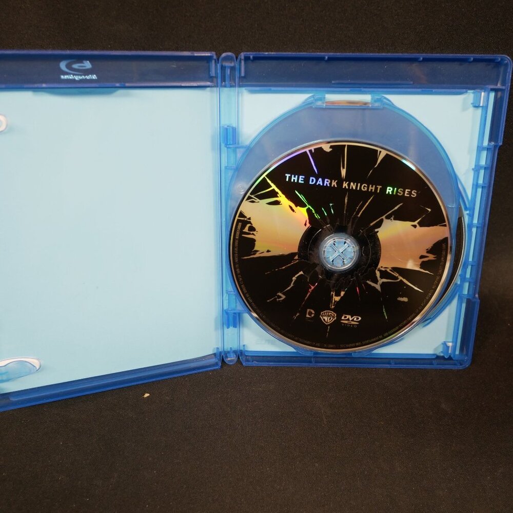 Christopher Nolan Dark Knight Trilogy Movies Collection 2 Dvds & 1 Blu Ray - Picture 11 of 12